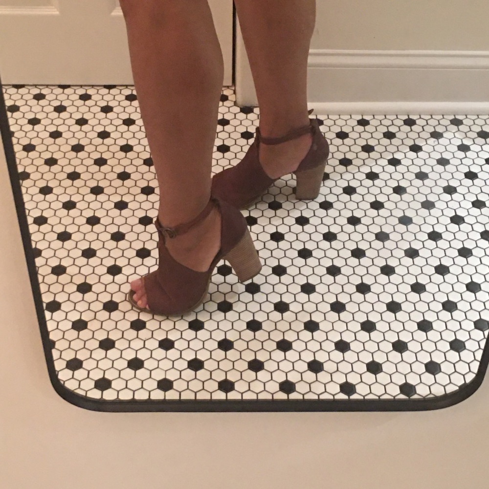 Lucky Brand leather heeled bootie